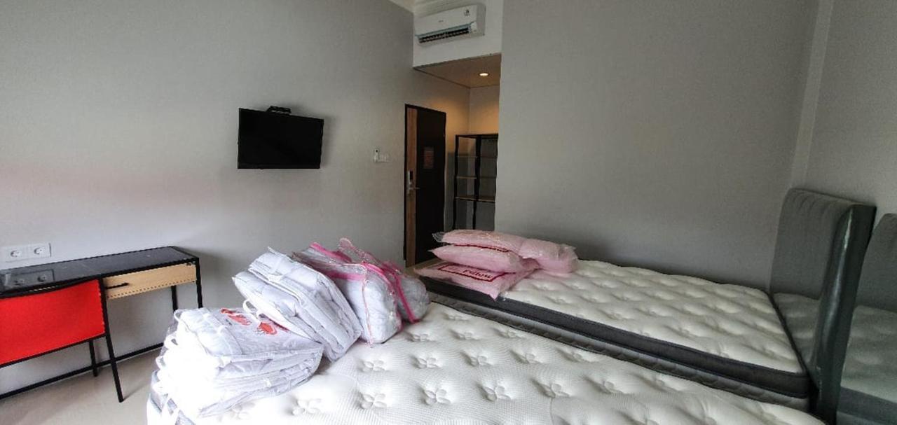 Reddoorz Plus Near Siloam Hospital Balikpapan Esterno foto