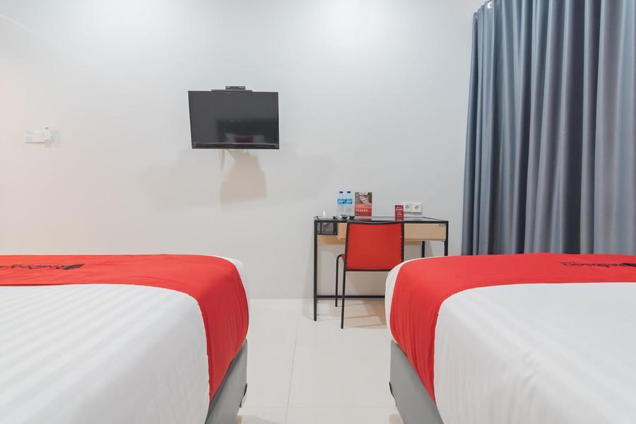 Reddoorz Plus Near Siloam Hospital Balikpapan Esterno foto